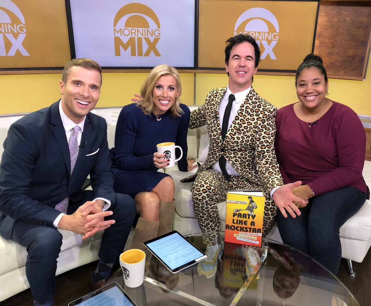 JTXROCKSTAR's tweet photo. Epic time on @cbsboston w/ @KateMerrill @LiamWBZ talking adoption and my #newbook Party Like a Rockstar! 🎸📗 https://t.co/2T23Aqk0DT