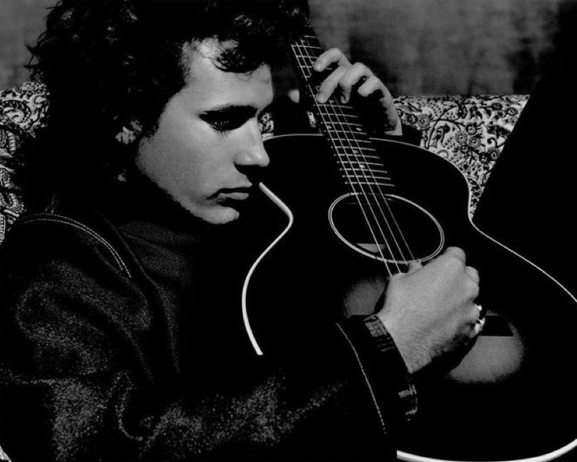 Happy birthday to Jeff Buckley. One of the brightest souls to have graced this planet. You are deeply missed. 