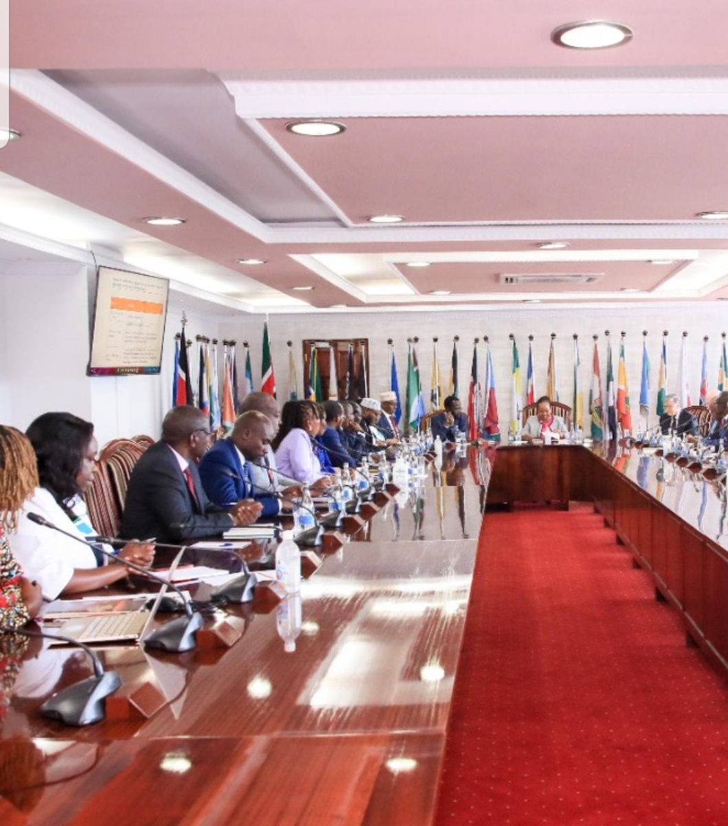 The Council of Governors held a consultative meeting with Bill Gates who is in the country on a working visit. Our deliberations centered on how our devolved units will partner with the Gates Foundation in the areas of Agriculture & food security, Climate Change, Health etc.