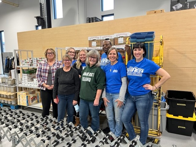 KAREAtweets's tweet photo. The volunteering continues for #REALTORSCareWeek! #KAREA Members were back at @Lionhearts_inc yesterday, packing boxes with food to be distributed in the #ygk area. #REALTORS #givingback https://t.co/CapdZNkS8s