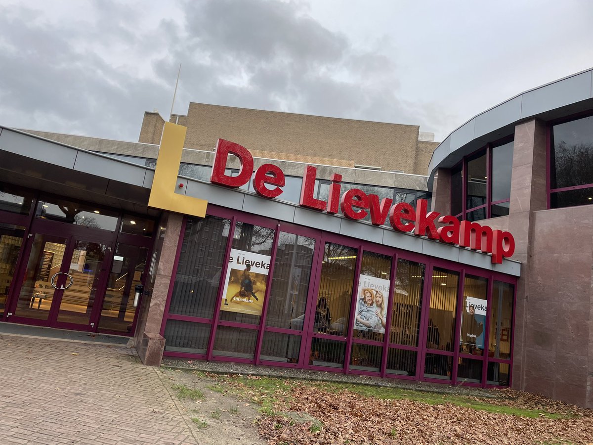Reisopera's tweet photo. Voor het eerst zijn we in De Lievekamp in #Oss, met onze #pocketopera #Latraviata vanavond. Aanvang 20.15, inleiding om 19.15 uur. We hebben er zin in, tot zo! 🎫 https://t.co/RGUzxLfwT8 #Verdi https://t.co/H8IIGJmWS0