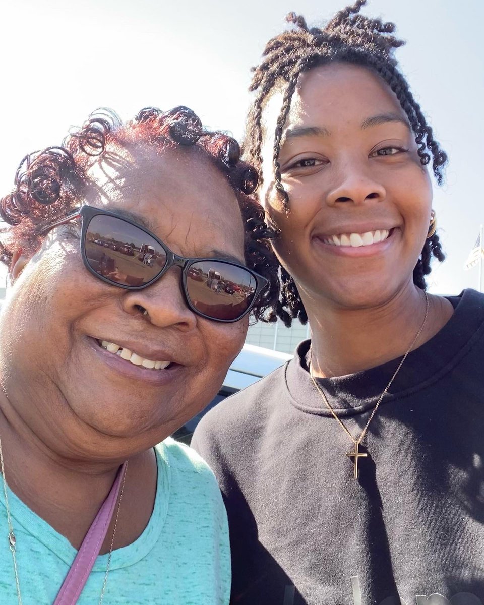 The service learning component for the Social Work Practice with Communities and Organizations course includes a social work senior being paired with a senior adult in the community.  
Mrs. Naomi McClenty was paired with social work senior Queen Washington. #loveourseniors!