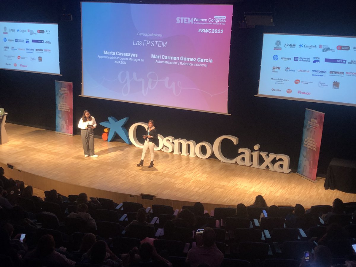 StemwomenEurope's tweet image. 👍🏻🌟#SWC22 CARRERA PEOFESIONAL TALK de  Marta Casasayas, Apprenticeship Program Manager en @amazon  y Mari Carmen Gómez García, Automatización y Robótica Indust
#StemWomenCongress @CosmoCaixa_CAT #Barcelona #Stem #Talento