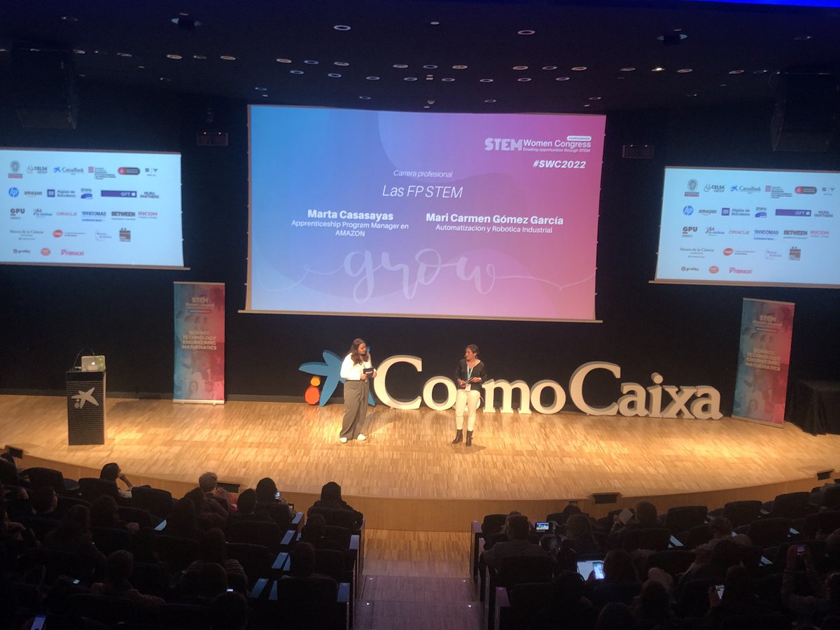 StemwomenEurope's tweet image. 👍🏻🌟#SWC22 CARRERA PEOFESIONAL TALK de  Marta Casasayas, Apprenticeship Program Manager en @amazon  y Mari Carmen Gómez García, Automatización y Robótica Indust
#StemWomenCongress @CosmoCaixa_CAT #Barcelona #Stem #Talento