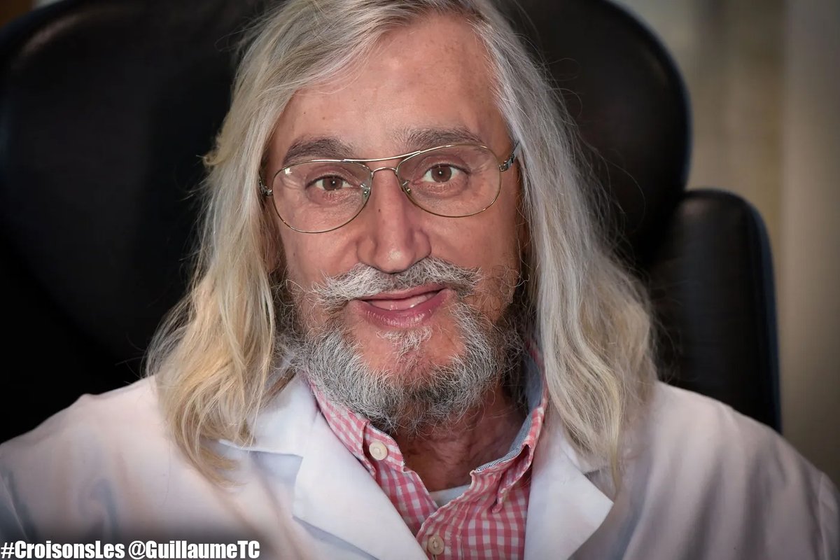 On le déteste ou on l'adule, mais il ne nous laisse pas indifférent.
Son management serait violent, pourtant ses équipes l'idolâtrent.
Un génie pour certains, il est le pire du pire pour d'autres.
Ses fans sont toujours actifs et là pour le défendre.

Qui suis-je ?
#CroisonsLes