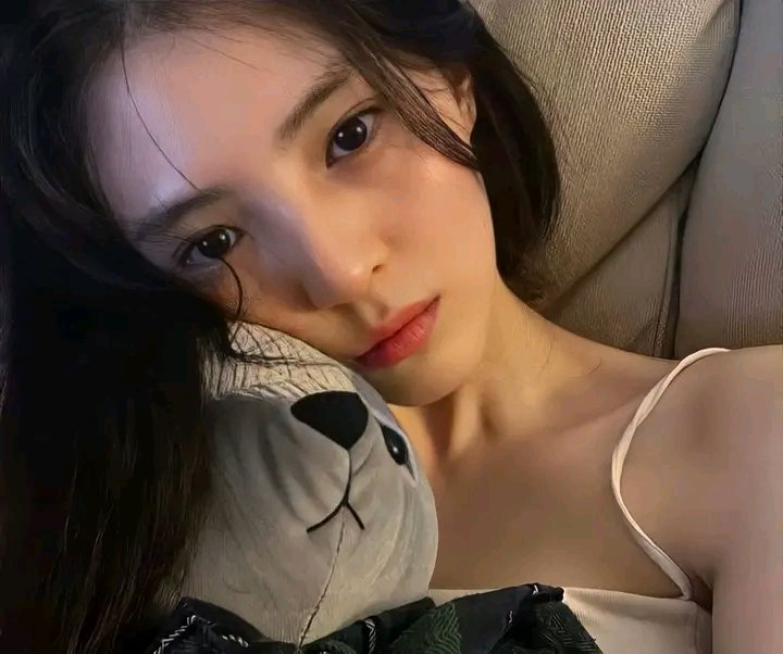 The8Super's tweet photo. @awcyven Abyss #HanSohee #hansoheeday #이소희 https://t.co/dEbWc3MS42