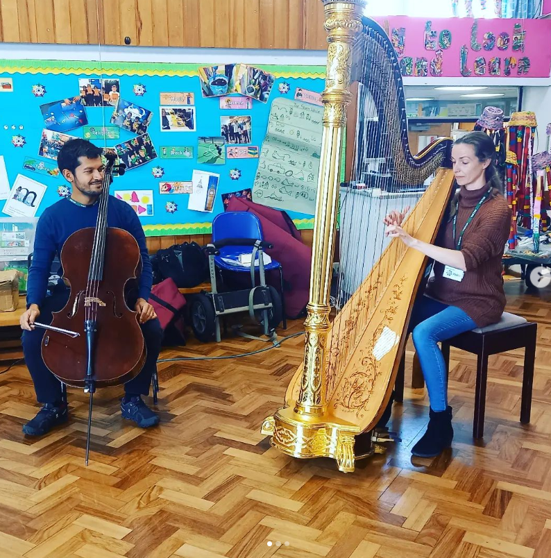 childrensarts's tweet photo. Wonderful Zoom hosted by Development Officer Mimi Doulton, sharing progress of #ArtsBackpack UK Current pilot ongoing #Leicester @AttenboroughAC @leicsmusicfest @MightyCreatives Thanks to inspiring creative minds who took part! More info https://t.co/wyceYEPefK #ChildrensArts https://t.co/w2BAK2B3XY