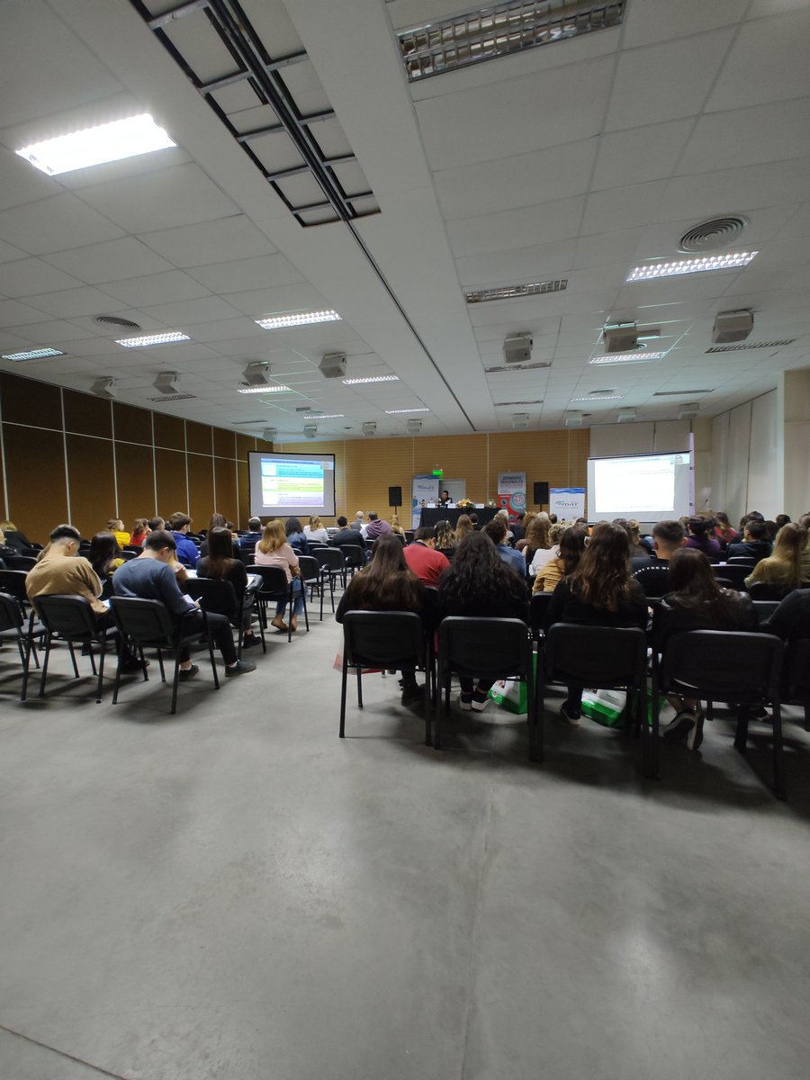 💉Estuvimos acompañando las Jornadas Regionales de Infectología, realizadas los días 11 y 12 de Noviembre, brindando toda la oferta turística que presenta el Partido. El evento contó con una gran convocatoria en donde se realizaron charlas y debates.