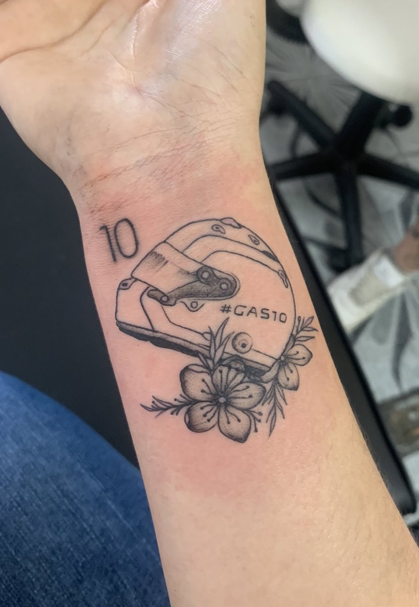 SeeGasly's tweet photo. Tattoo updated
Loved how it turned out 🥰

@PierreGASLY https://t.co/abnbSh9EaV