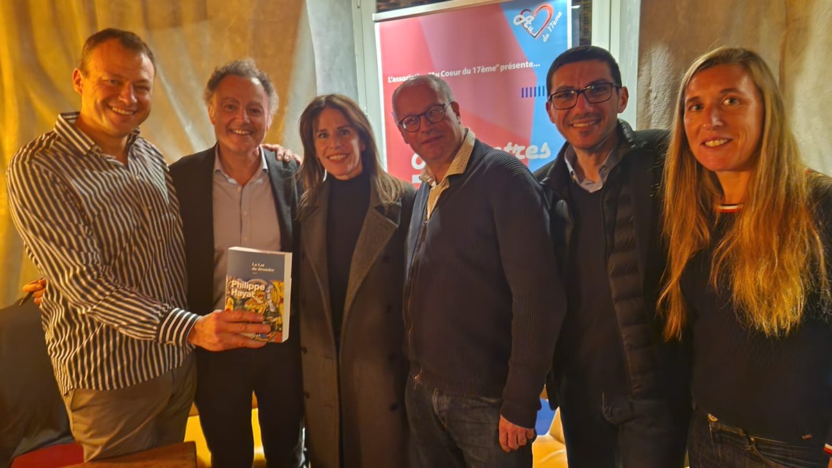 BenjaminMallo's tweet photo. Un moment de Bonheur 10 ans après notre 1ère rencontre @aucoeurdu17eme avec @philippehayat ! Entreprendre, écrire, transmettre...l'essence même de la Vie ! @100000e @pepsdixsept @RB_Associes @Comme1orange https://t.co/i04qXm9KMD