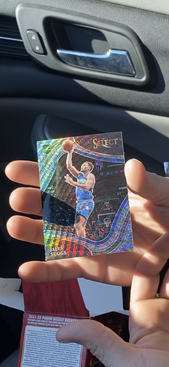 Curious what the Elephant Prizm of Jalen Suggs by Select looks like this year? I just pulled one on the way home 🥹 #thehobby #sportscardpulls #jalensuggs