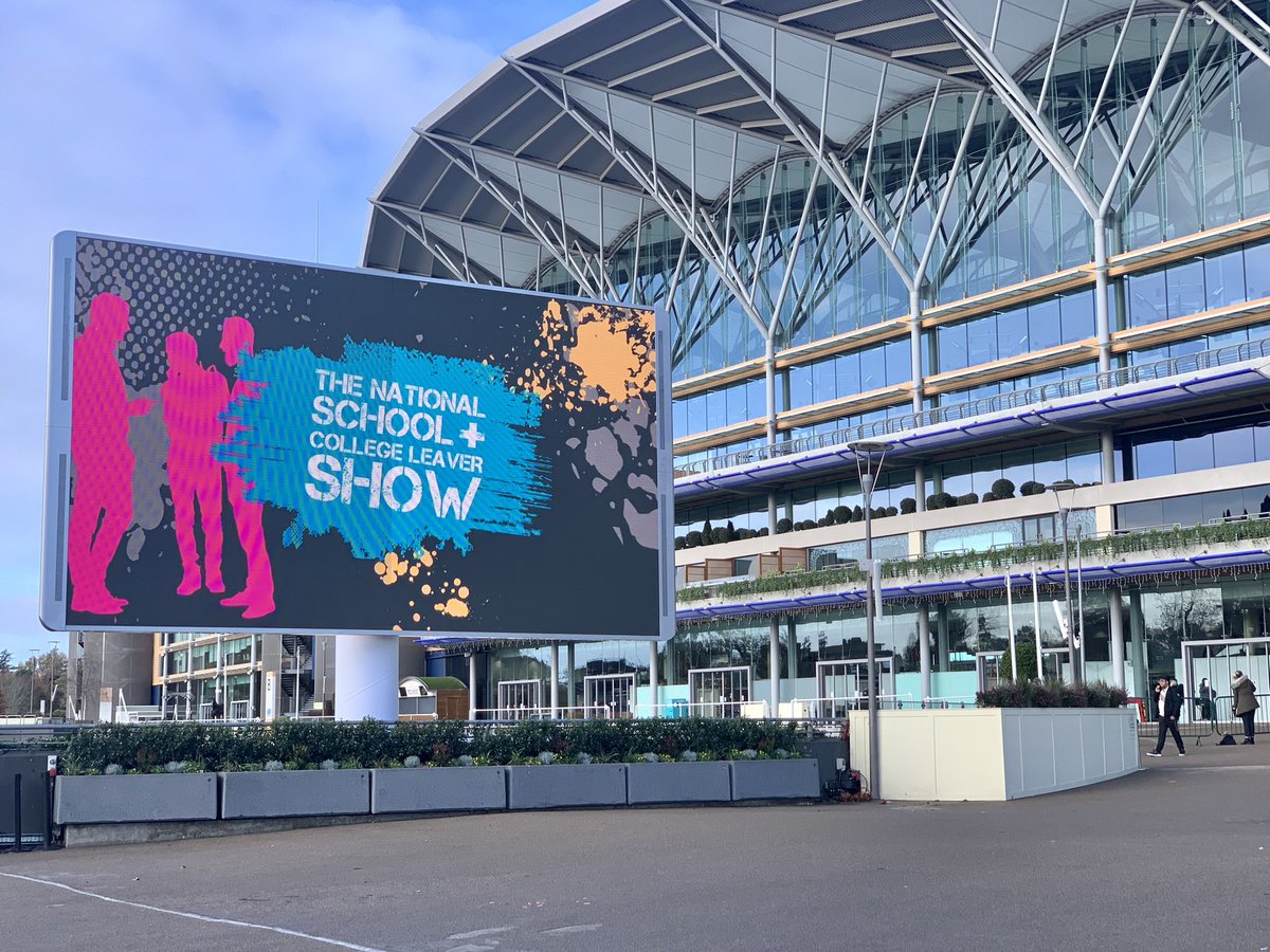 A great trip yesterday with Year Eleven to the #schoolleavers event at Ascot Racecourse! Lots of engaging stalls and opportunities to discuss. Loved hearing of all of the #learninganddevelopment support in place for #send applicants too 🤩 

#edutwitter