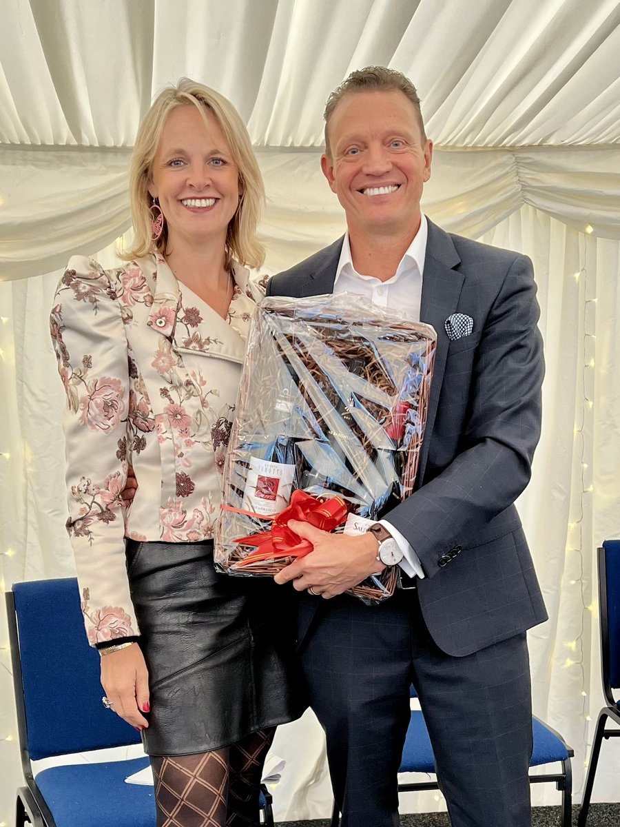 simonbowlerSB's tweet photo. Proud to have held the position of Chairman at the DSA for the past year representing so many great member companies in our sector. At today’s AGM it was time to stand down and make way for the new Chair. Super grateful to be around such awesome industry colleagues 🙏 #dsauk https://t.co/p8Ybu3utDz