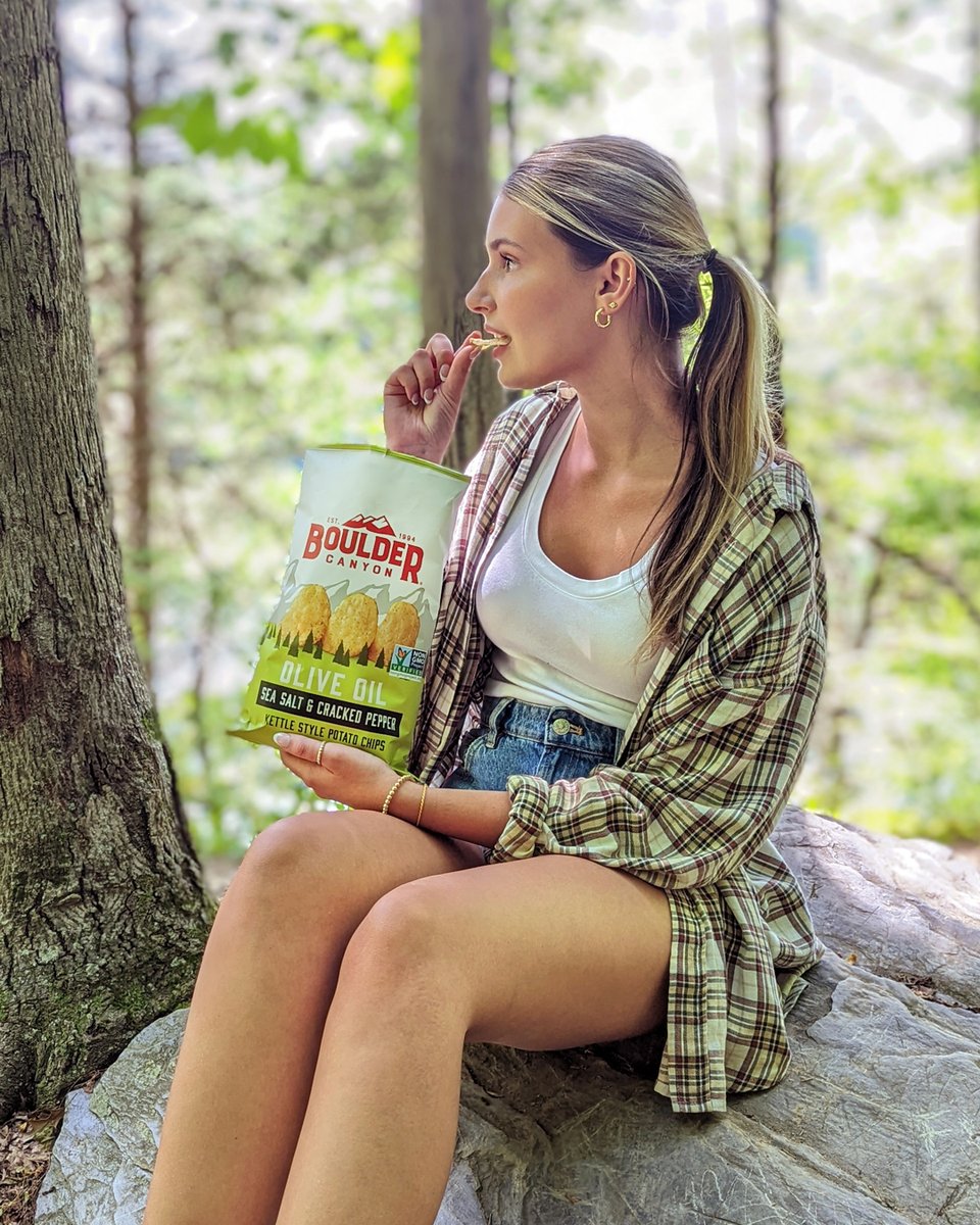 Throwing it back to summer for National Take A Hike Day! 🥾 Whatever trail you find yourself on, Boulder Canyon is ready for the adventure.

#nationaltakeahikeday #hiking #gooutside #boulderco #bouldercanyon