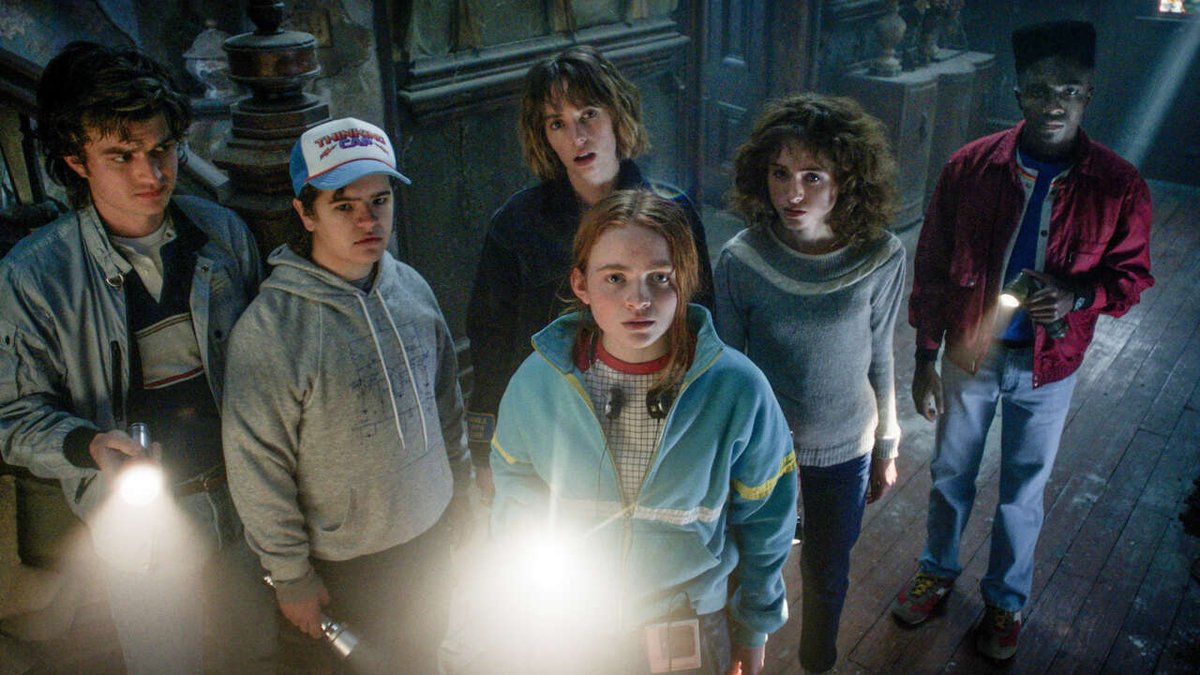 scoopsahoypod's tweet photo. Ahoy, Scoopers! In our latest ep we rank all the colorful (main) characters that have made #StrangerThings awesome. We reveal our favorites and then launch into listener emails before our highly scientific final ranking! https://t.co/Ab34tjmPeY https://t.co/Q8JBi8Mfs5 https://t.co/pGQH6hL7tL