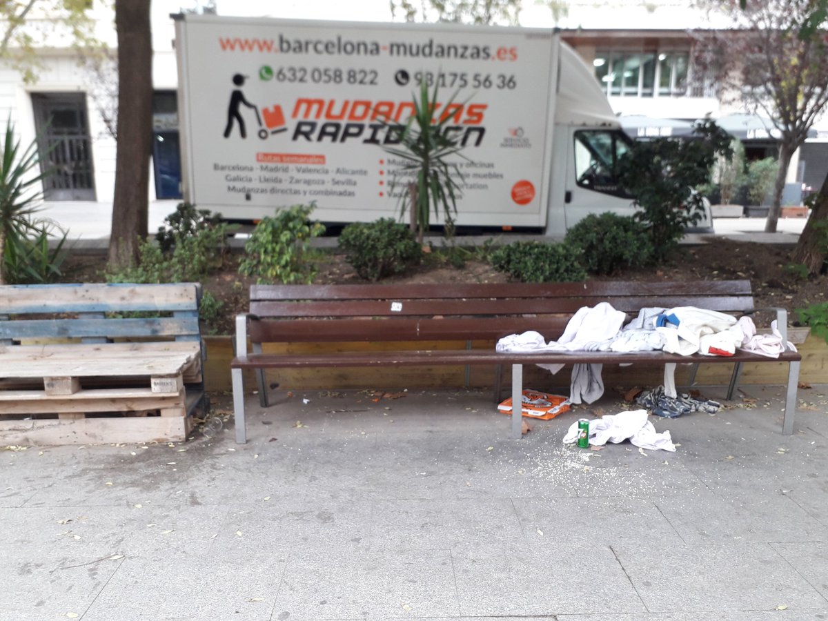 BoadaVidal's tweet image. Anava a reposar una estoneta aquet matí, a vegades és difícil,  a la gent de comarques, Barcelona ens decepciona,  hi ha remei?