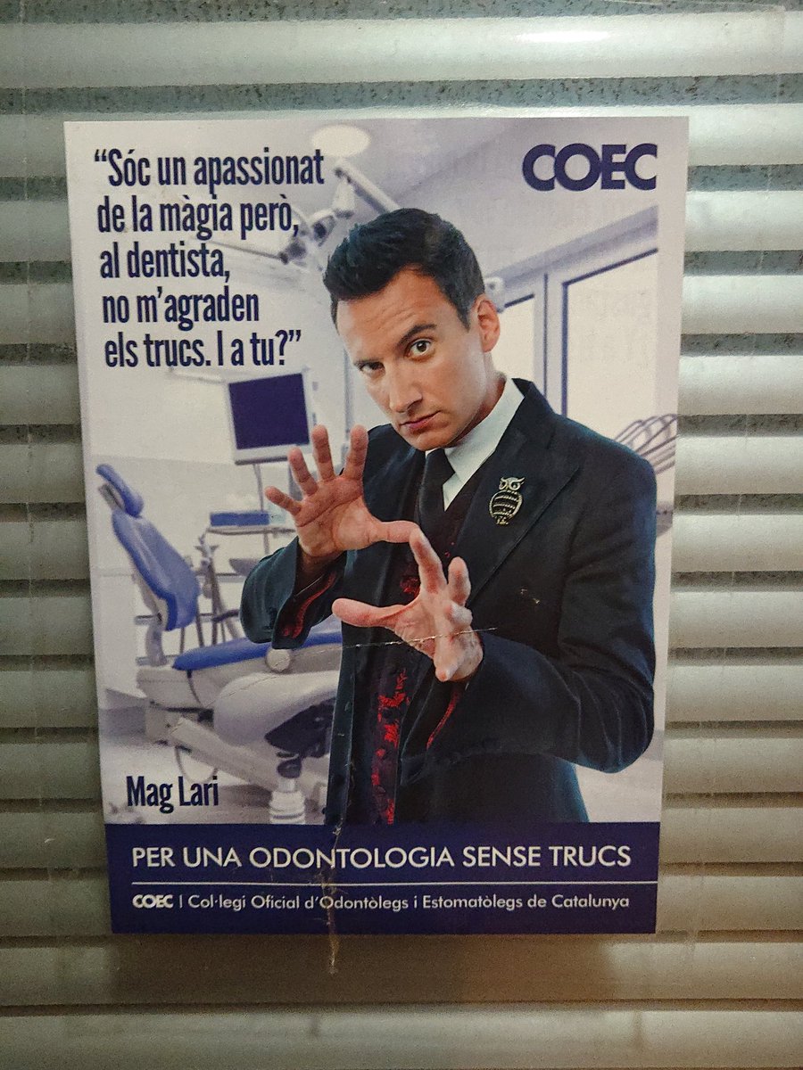 ivanlarson's tweet photo. Que en @maglari em miri així a la sala d'espera abans de treure'm un queixal... 😅 https://t.co/P3EGA81QqV