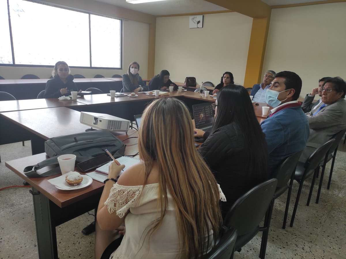 calidad_uta's tweet photo. HOY| Siguiendo el Modelo de Gestión por Procesos de la @UTecnicaAmbato, se realizó el seguimiento al Plan Operativo Anual en el Equipo Estratégico de Personas ✅
#YoSoyDeLaUTA
#Modelodegestion
#culturadecalidad https://t.co/m1Wu8RfhrK