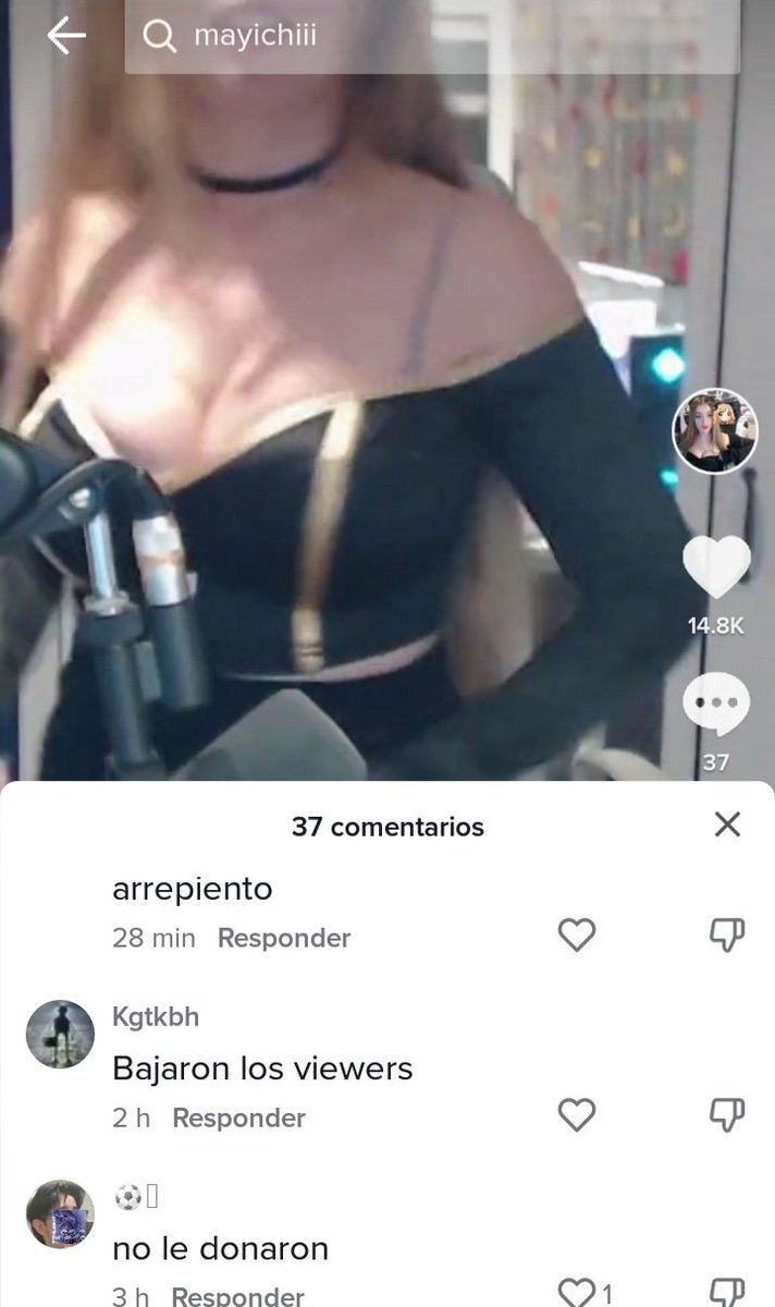 user71g's tweet photo. abandona arkeanos @Mayichii espero que estes disfruntando de el viaje y espero que hallas llevado ropa que resalten tus pechos o que se vean https://t.co/MLc2dNhXDF
