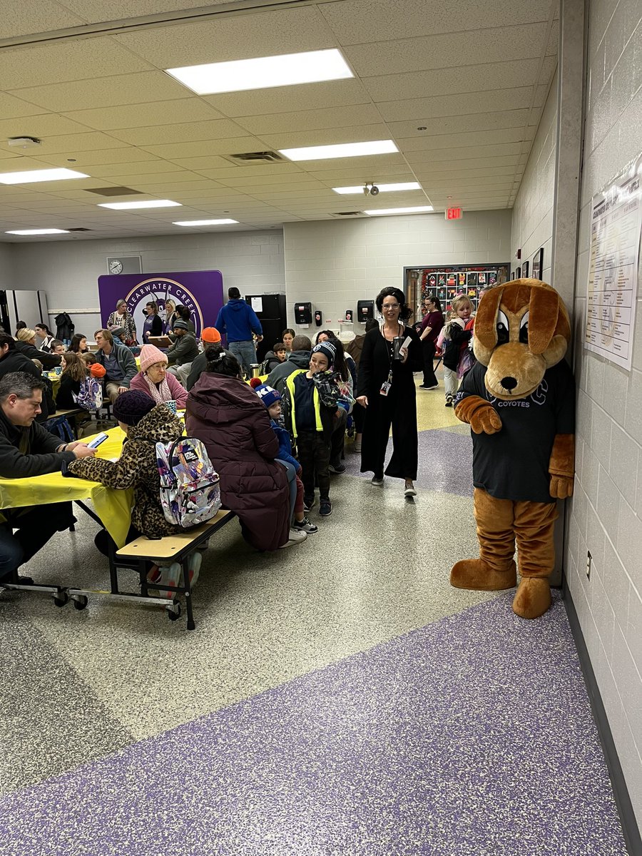 CWC Counseling Department (@cwccounseling) on Twitter photo Cody greeting parents and students and Pastries with Parents this morning! <a href="/CWCcoyotes/">ClearwaterCreekCoyotes</a> Cody greeting parents and students and Pastries with Parents this morning! <a href="/CWCcoyotes/">ClearwaterCreekCoyotes</a>