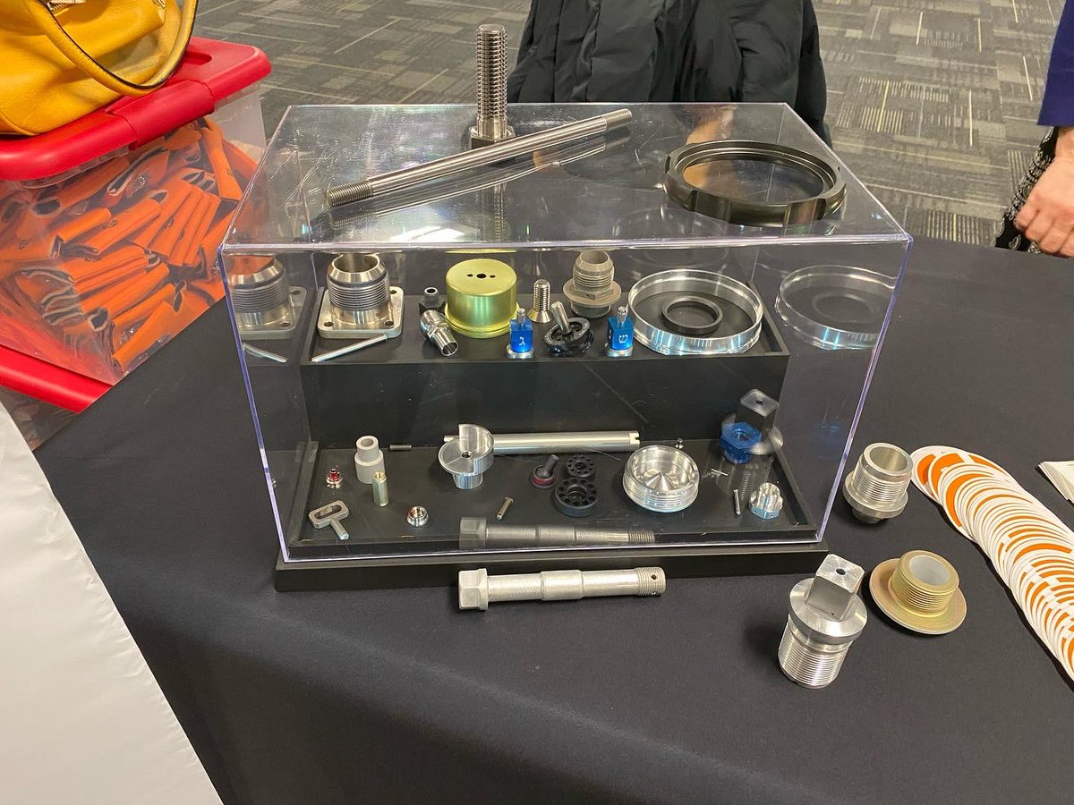 <a href="/GoodwinUniv/">Goodwin University</a> Career Fair tonight! Come say hello to #teamhorst 
#advancedmanufacturing #precisionmachining #manufacturing #familybusiness