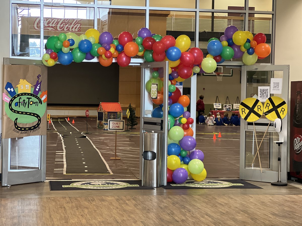 StarkvilleParks's tweet photo. Courts at the Travis Outlaw Center are closed today and tomorrow because the gym has been converted into Safety Town! We are so excited to have the Junior Auxiliary host this annual event, back in person for the first time since Covid! https://t.co/6h06jGMbpC