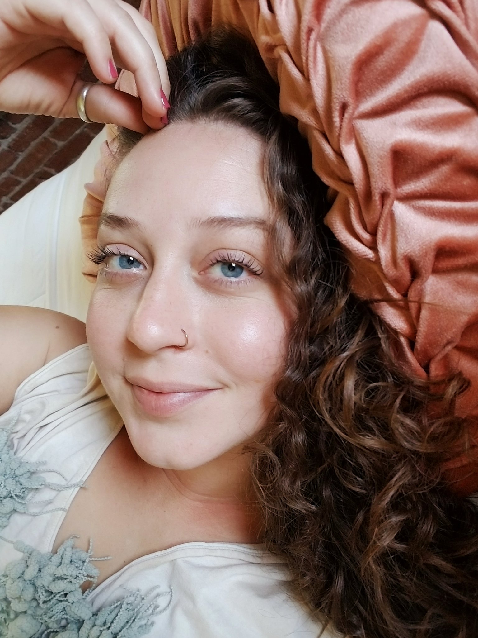 TW Pornstars - Emma Banks. Twitter. #thursdayvibes. 9:35 PM - 17 Nov 2022