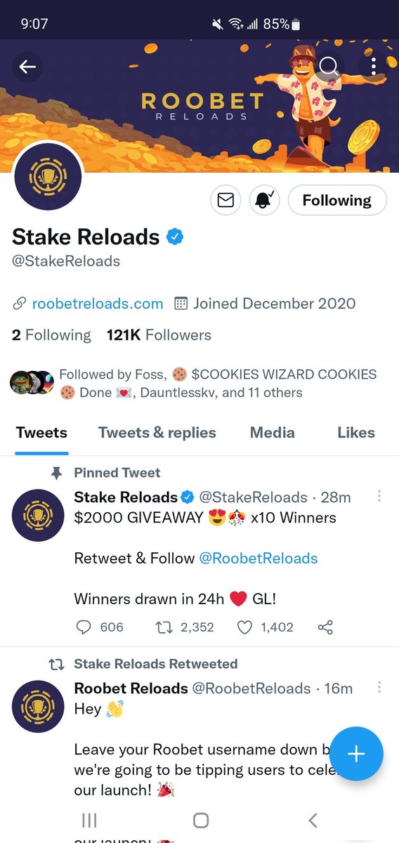 MooseKnuckle tweet media