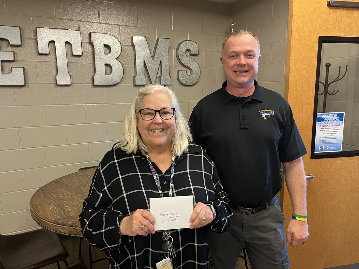 Congratulations <a href="/ETBoothMS/">ETBoothMS</a> 🎉 #getthegrant Thank you <a href="/Costco/">Costco</a> for your support!! And <a href="/CCEdFoundation/">Cherokee County Educational Foundation</a> 🍎