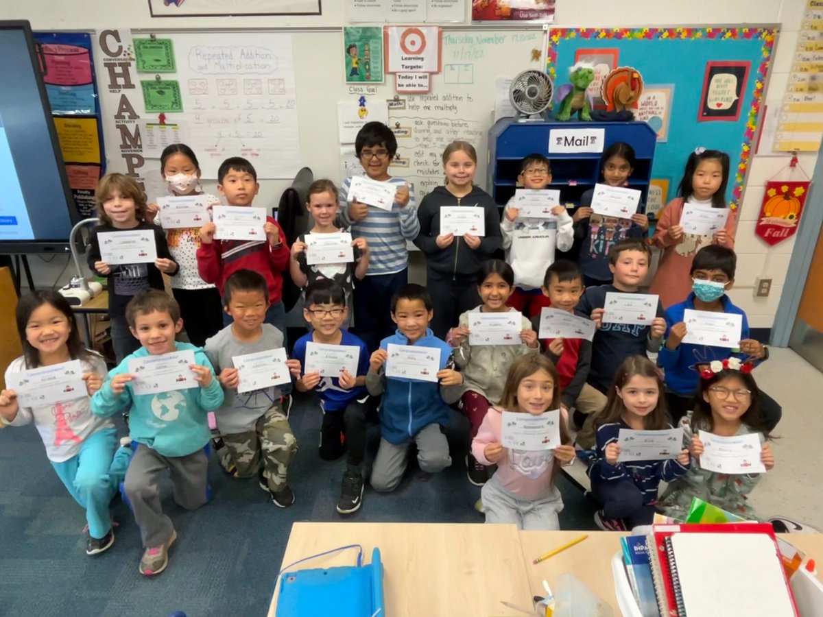 Anna Davis tweet media