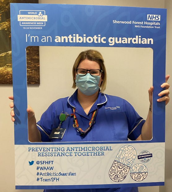 For day 4 of World Antimicrobial Awareness Week we’re heading to the wards!
We heard from Liz, a nurse on ward 36 who says: “I show good antibiotic stewardship by ensuring my patients’ antibiotics are reviewed regularly”
#WAAW2022 #preventingAMRtogether #HandlewithCare