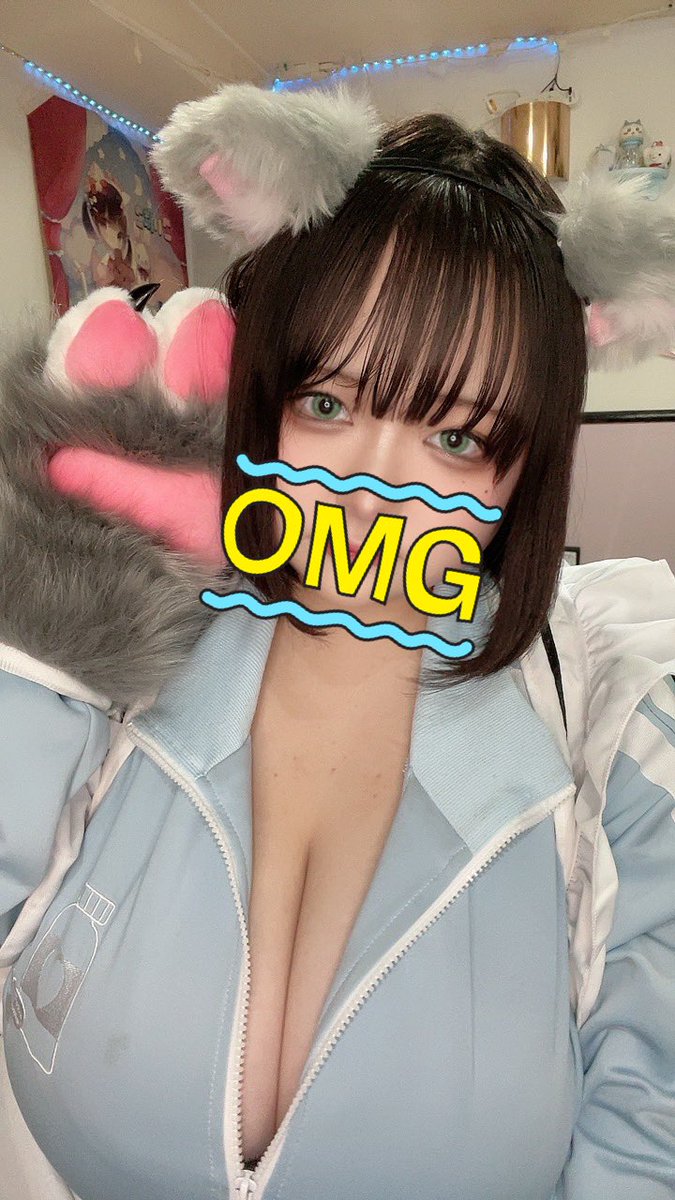 ログアウトしました‼️
産まれました👶
リアバお祝いありがとう(((o(*ﾟ▽ﾟ*)o)))

カートンも貰えて嬉しい♡
生きれますありがとう‼️

つぎは生誕19日にいます❕
会いに来てほしいな🥺 https://t.co/185l92Z8t8