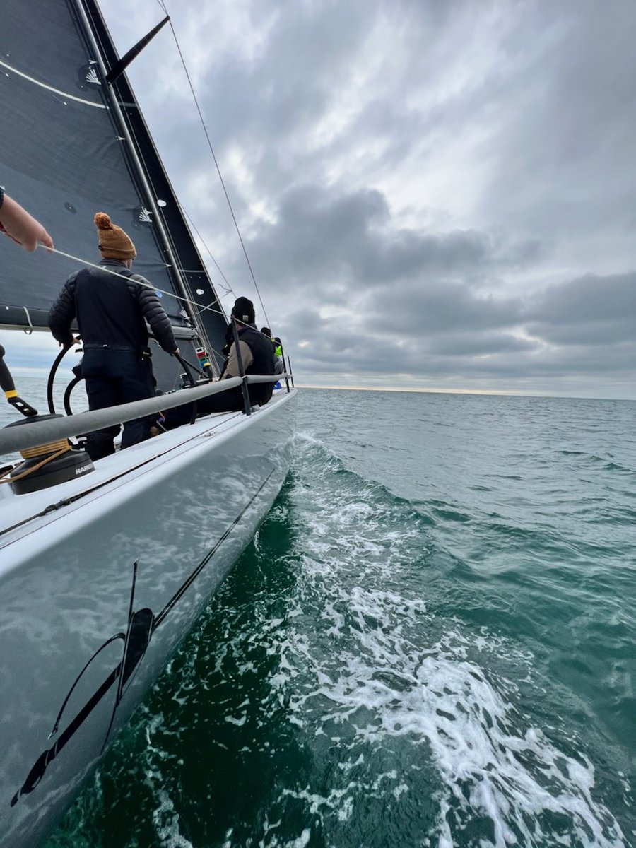 En Garde! 🤺 The AeroVanti sailing team was hard at work yesterday off the coast of South Carolina on En Garde, our 50-foot Cookson racing sailboat. 
#AeroVantiyachtclub #sailing #Cookson