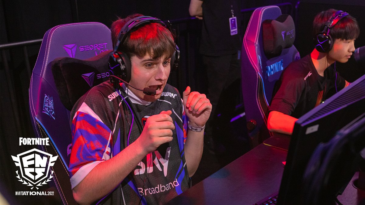 FNCompetitive's tweet image. Caption this! @Hentvv 😂