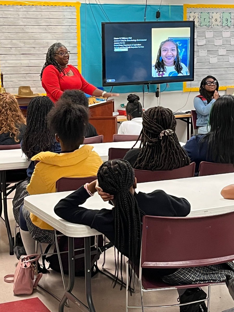 Washington School for Girls tweet media