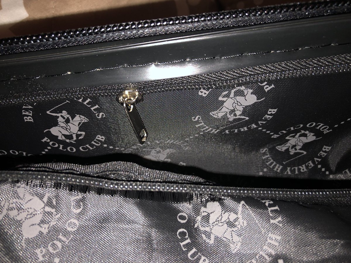 BrianChristein's tweet photo. @AmericanAir It didn’t and was told by gate agent it’s not gonna happen if damage occurs inside the bag. Bag is 1 week old and no longer operational. https://t.co/wgHPHSTh8C