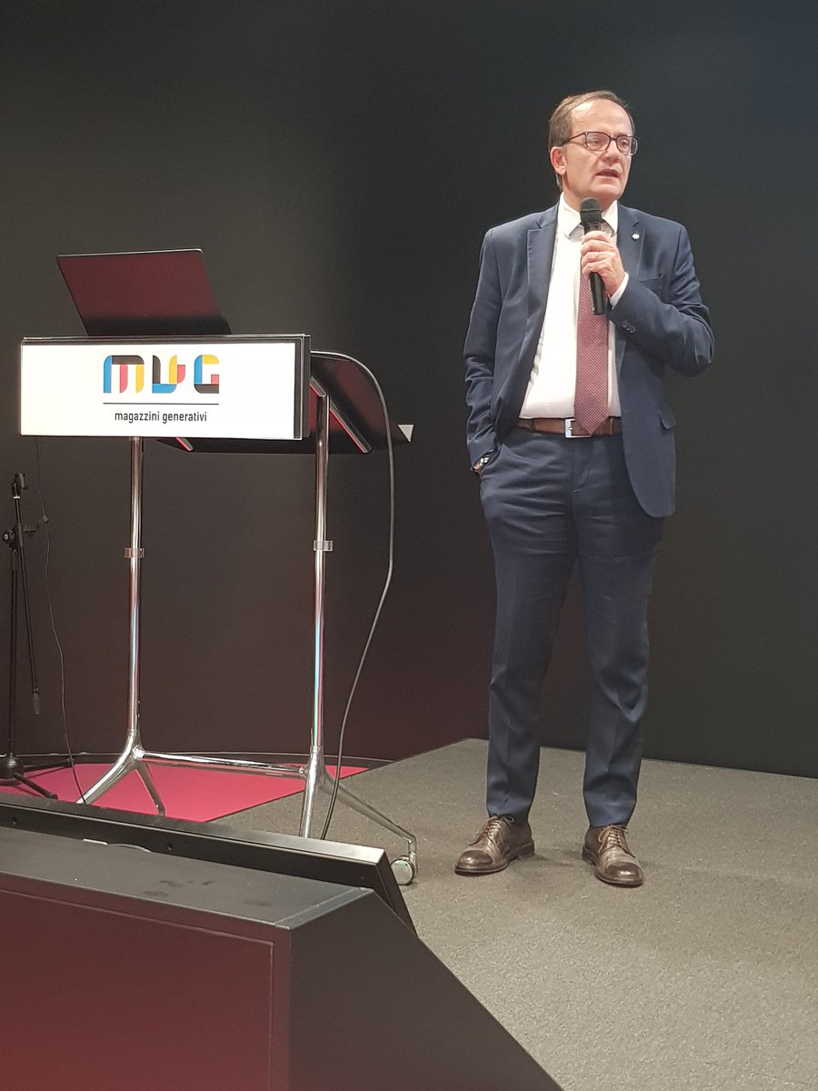 PerMicro_'s tweet photo. Fausto Poggioli, Responsabile Area territoriale Mercato centro est Bcc Banca ICCREA, illustra il piano di Sostenibilità del Gruppo impegnato nel perseguimento degli #ESG.
Tra gli impegni concreti: un accordo quadro nazionale con #PerMicro.

#2022EMD @EmilBanca @gruppoiccrea https://t.co/IsNTqReEMN