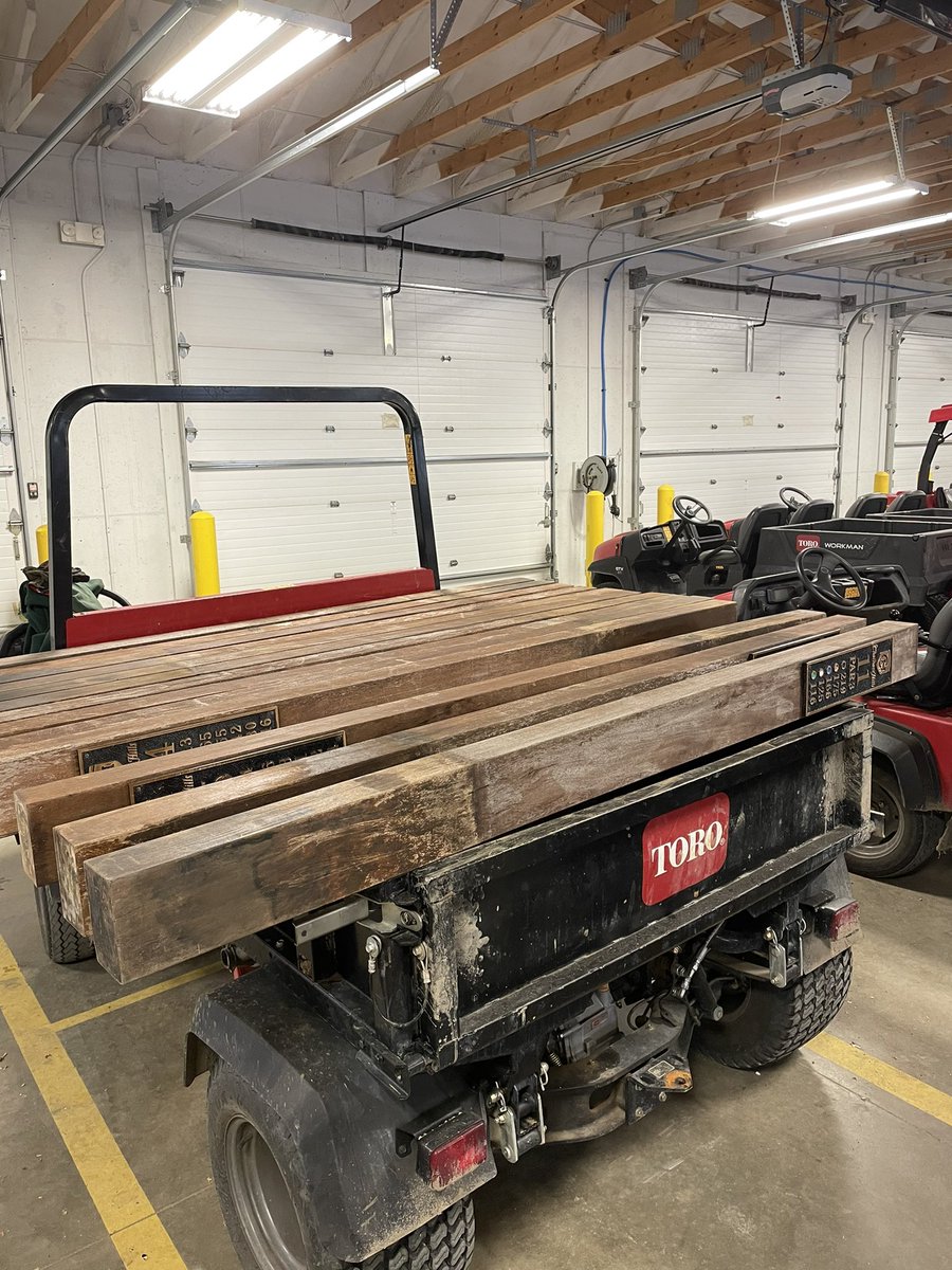 BentgrassWizard's tweet image. Winter projects have begun @Chatham_Hills ❄️🧰🛠