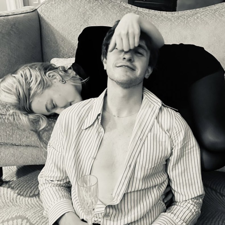 FilmUpdates's tweet image. Phoebe Bridgers has released a Christmas cover of “So Much Wine” featuring background vocals from Paul Mescal. 

All proceeds from the cover will go to the Los Angeles LGBT Center.