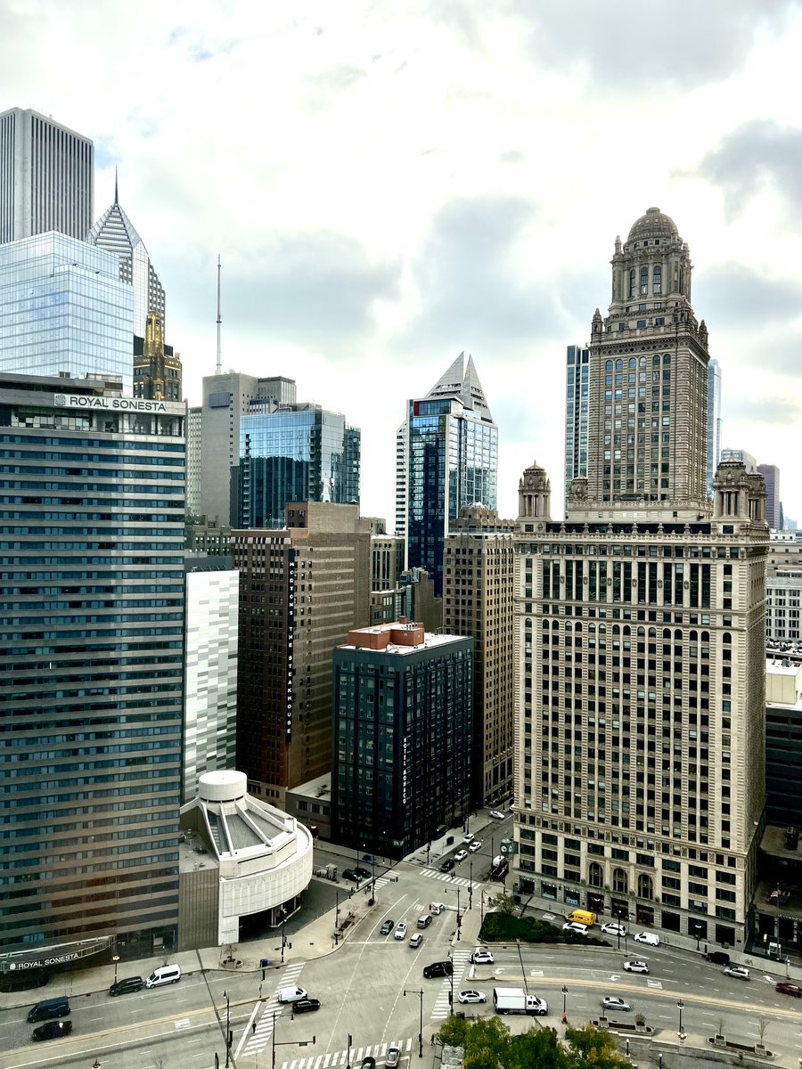ASTCT's tweet photo. Hello from Chicago 👋 #AcCELLerate22 attendees: What city and state/country are you tuning in from? https://t.co/9fSuclNqSf