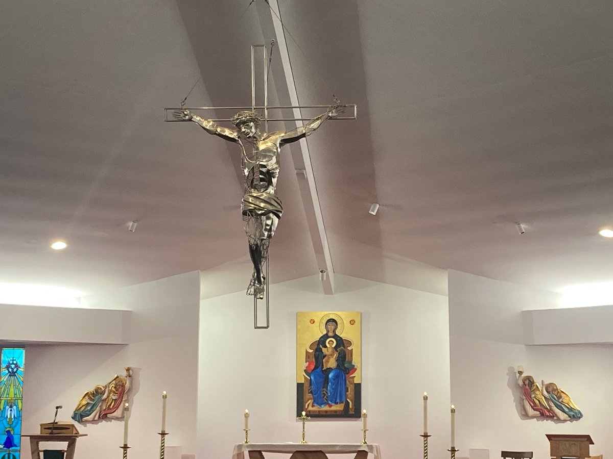 TrueBantingDiet's tweet photo. @TODAYshow I’ve gone to Catholic Church a few times this year, it struck me recently how little sense antisemitism makes, the two people in this photo are Jewish, Mary and Jesus, without them there is no Christianity. (October 16, 2022) https://t.co/8n9YdOxh3L