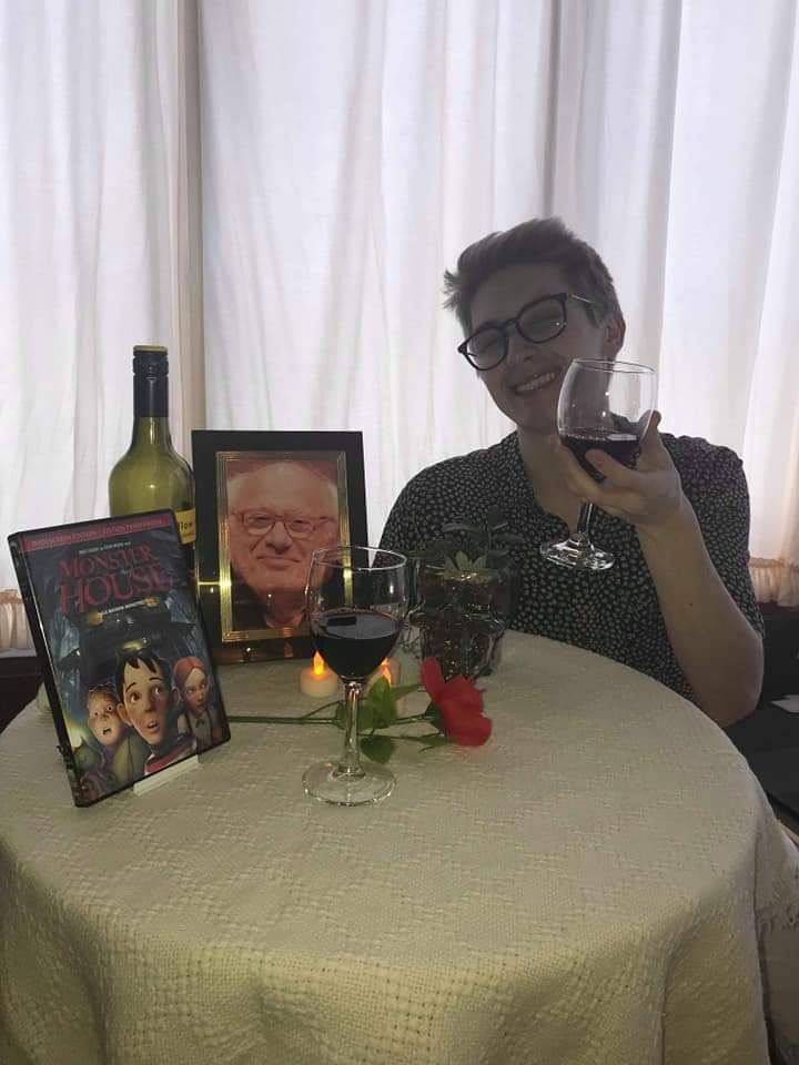 Happy 78th Birthday to the hottest man to ever grace humanity with his presence, Danny DeVito  