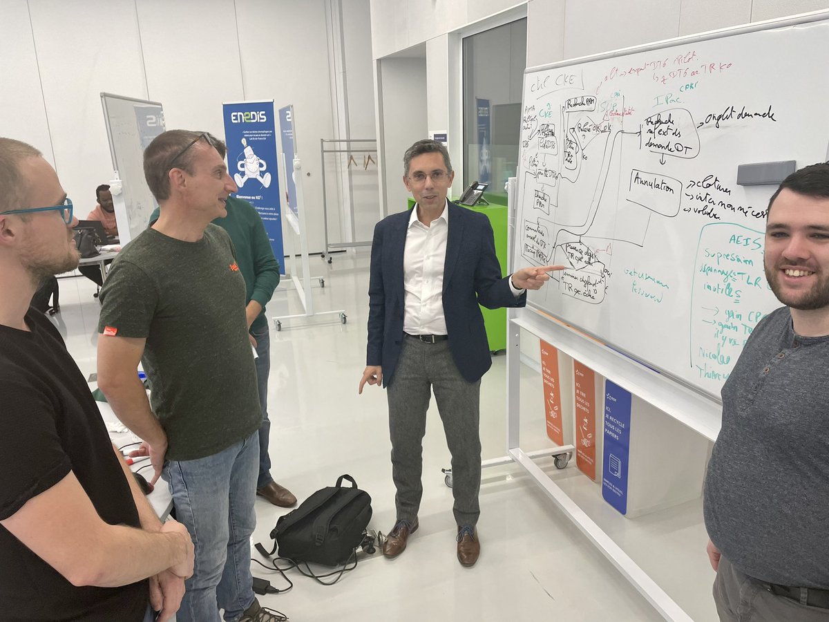 olivier_duhagon's tweet photo. Simplifier notre quotidien pour simplifier la vie de nos clients est un engagement fort d’@enedis 

👉 Un engagement concret avec le Kill Chronophage Challenge @enedis_idf_est 

🤙 Confier les tâches répétitives à un robot … pour ne pas en devenir un ! 

#TeamFranceElectrique https://t.co/nArCbqZFfk