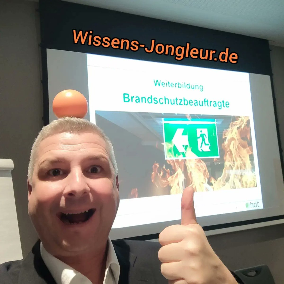 MOSES_Klein's tweet photo. Und wieder haben wir die Arbeitswelt ein bisschen sicherer gemacht #juggling #motivation #DenkenWirNeu #besserwerden #worklifebalance #beraterwerkstatt #wissensjongleur #ralphklein https://t.co/t9Drw07w5v