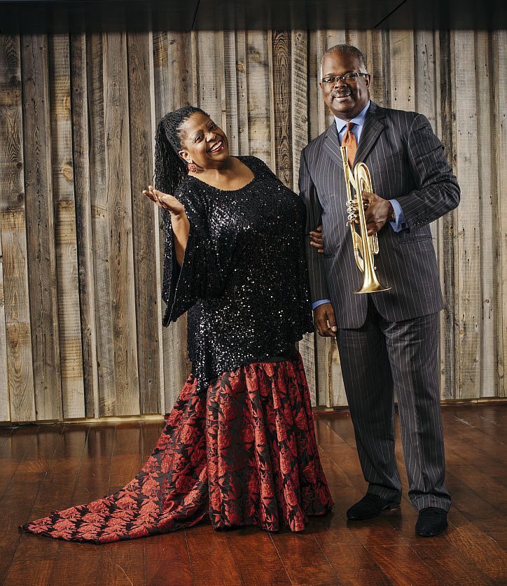 Vocalist Carmen Bradford joins Director and trumpet player, Scotty Barnhart, and The Legendary @countbasieorch at @FirstOntPAC on December 18th! 'A Very Swingin' Basie Christmas' is the perfect way to amp up your holiday spirit. Tickets are limited! bit.ly/basiebravo