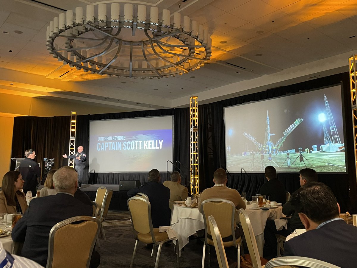 PHLStartupLaw's tweet photo. Captain Scott Kelly talking about the inability to quiet quit on space missions. And drinking everyone’s pee. For a yesr. @StationCDRKelly @PhilaPACT #pactcapcon https://t.co/CccpqgJcpG