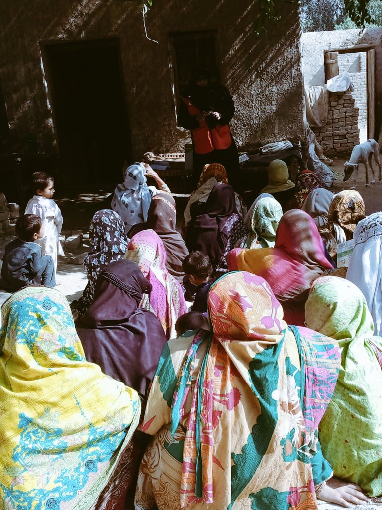 prcshpofficial's tweet photo. #awairness #session #purification #water #chlorine #typhoidfever #cleanness @UCshairkot @taulkalakhi @abrarjaffar1 @AghaMuneer2 @Meer_Abid_Bhayo @KanwarWaseem1 @SardarShahidLa2 @ifrc @ICRC https://t.co/6ISlkNp4JY