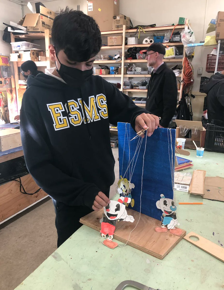 8th grade string puppeteer! This El Sausal student completed their traveling marionette show, puppets, stage and all. #SUHSD ##alisalstrong #alisalfuerte