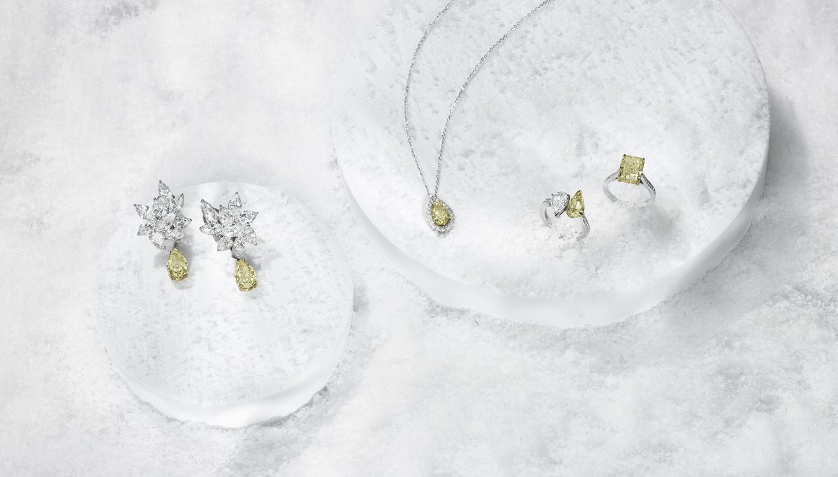 KatyNiker's tweet photo. First of several sparkly images by @paulzakphoto for the fabulous jewellers G.Collins &amp; Sons. Thank you to Lucy Watson Productions &amp; Gillian O'Brien for our wonderful sets! #Diamond #finejewelry #bespoke #craftsman https://t.co/FGBgwgPUX8
