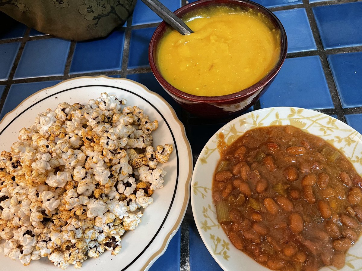 Get yer Bunny a @RanchoGordo #BeanClub membership &amp; you might be rewarded w/ a delicious “three sisters” dinner. #SwoonWorthy